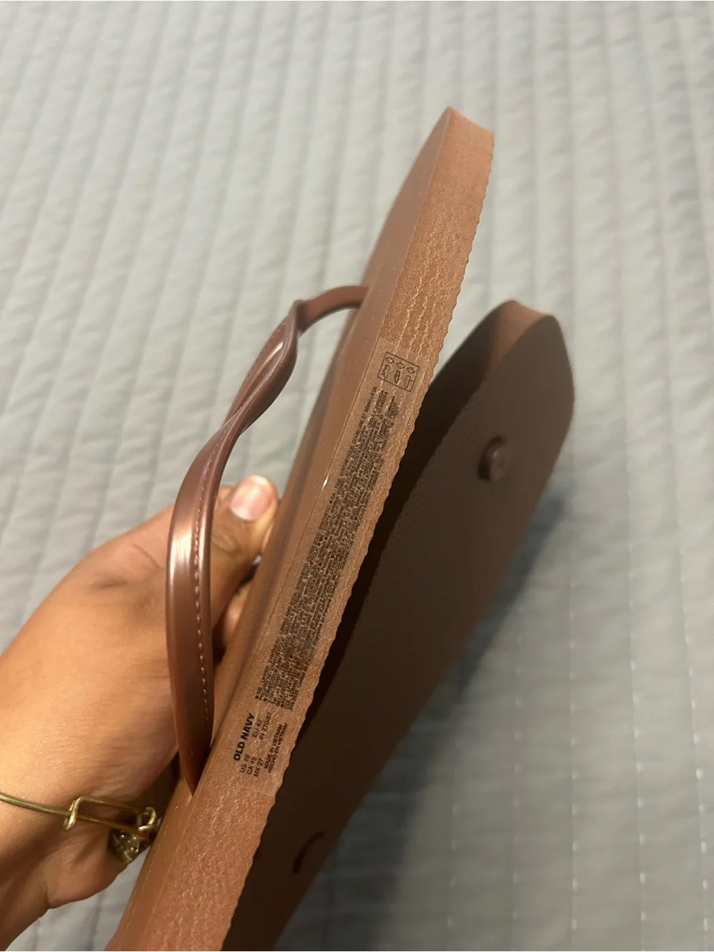 Old Navy simple flip